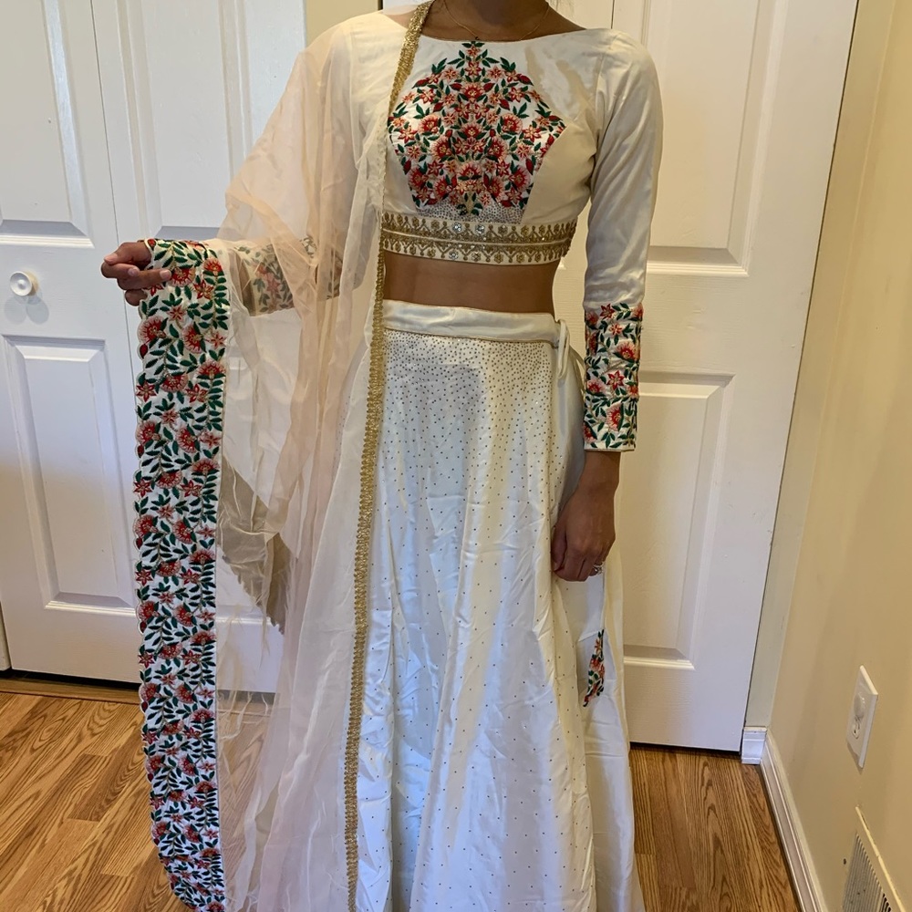 Lengha, Indian dress